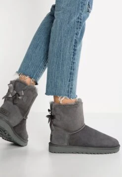 Ugg Mini Bailey BowStivalettiGrey Donna Stivaletti UG111Y00L-C11