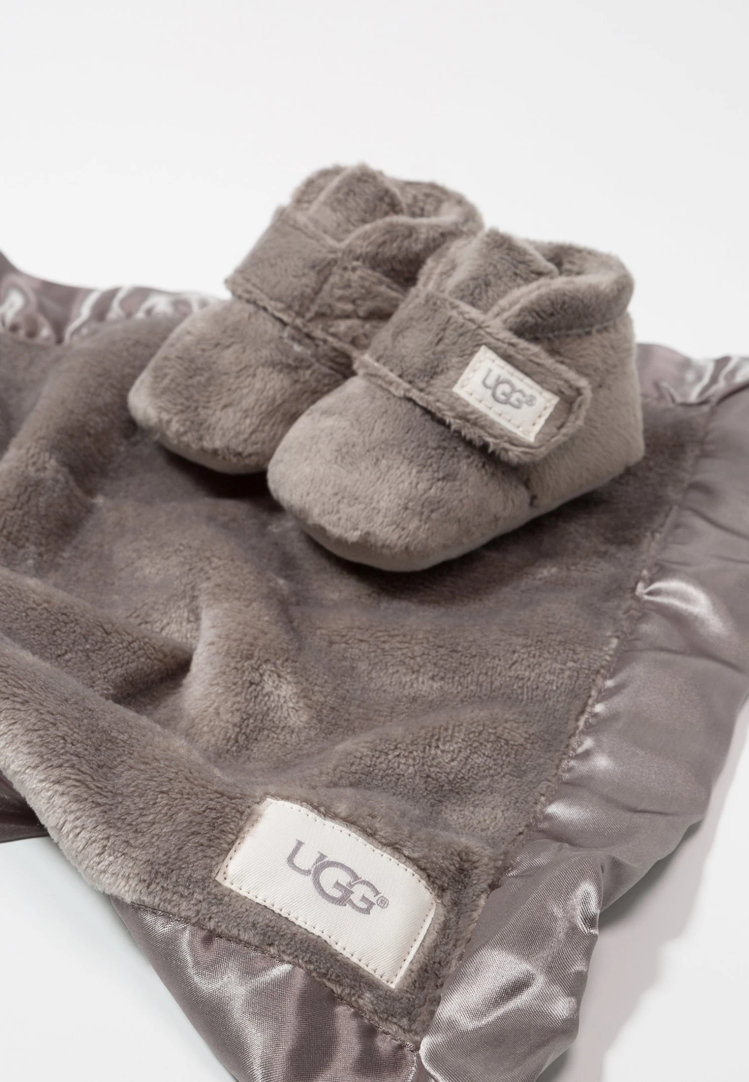 Ugg Bixbee And Lovey UnisexScarpe NeonatoCharcoal Bambini Scarpe Neonato UG116F005-Q11 7 Ugg Bixbee And Lovey UnisexScarpe NeonatoCharcoal Bambini Scarpe Neonato UG116F005-Q11 - immagine 7