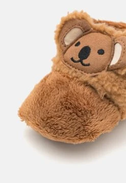 Ugg Bixbee Koala Stuffie UnisexRegalo Per NascitaChestnut Bambini Scarpe Neonato UG116F007-O11 11 Ugg Bixbee Koala Stuffie UnisexRegalo Per NascitaChestnut Bambini Scarpe Neonato UG116F007-O11 -Ugg 299e2ac7f95f43e7b58fdc5d1fab44a1