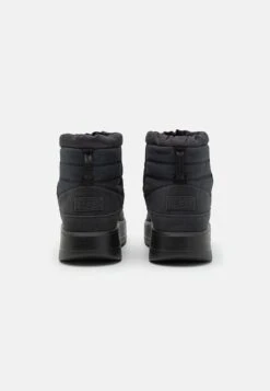 Ugg Maxxer MiniStivali Da Neve Black Uomo Stivaletti/Stivali UG112K01H-Q11 8 Ugg Maxxer MiniStivali Da Neve Black Uomo Stivaletti/Stivali UG112K01H-Q11 -Ugg 3965e279275246399094e37aad1be9cc