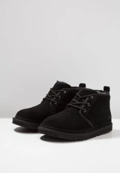 Ugg Neumel - Stringate Sportive - Black 8 Ugg Neumel - Stringate Sportive - Black -Ugg 3ad7f10ae95b4ac5b3d4b236b5ffab01