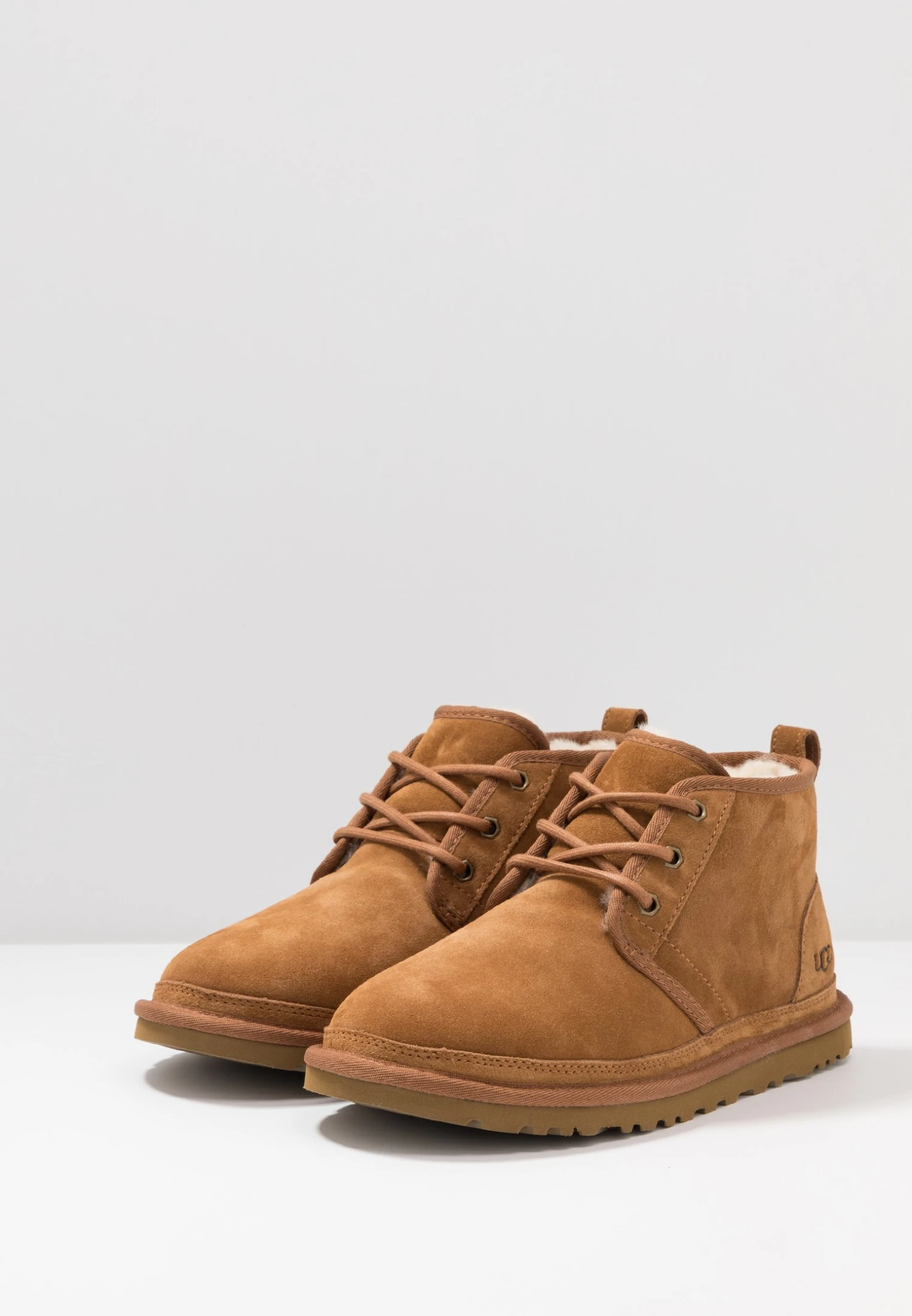 Ugg NeumelStringate SportiveChestnut Uomo Scarpe Con I Lacci UG112M008-B11 4 Ugg NeumelStringate SportiveChestnut Uomo Scarpe Con I Lacci UG112M008-B11 - immagine 4
