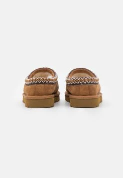 Ugg Tasman - Pantofole - Chestnut 13 Ugg Tasman - Pantofole - Chestnut -Ugg 4179e933c68b4d51a5b159417623f4d3
