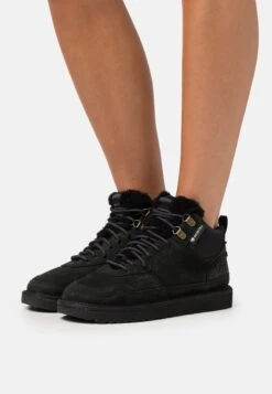 Ugg Highland Gtx - Sneakers Alte - Black