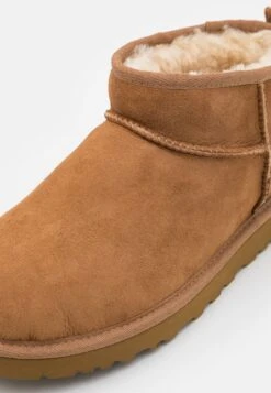 Ugg Classic Ultra Mini - Stivaletti - Chestnut 11 Ugg Classic Ultra Mini - Stivaletti - Chestnut -Ugg 46744e683bf44e42b97ecbfc2a1e6455