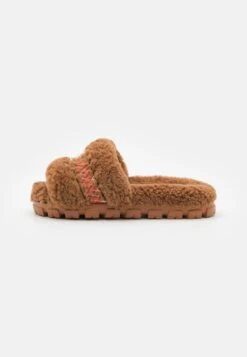 Ugg 39 Ugg Cozetta Braid - Pantofole - Hardwood