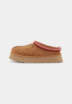 Ugg Tazz - Pantofole - Chestnut 12 Ugg Tazz - Pantofole - Chestnut -Ugg 4e14d2f67f8c4238981696bfc49568bc