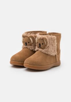 Ugg -Ugg 5a20a62897f842a3892621737239e4e2