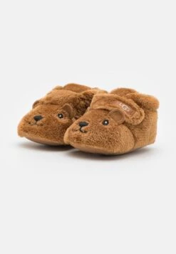 Ugg Bixbee And Lovey Bear Stuffie SetRegalo Per NascitaChestnut Bambini Scarpe Per Gattonare UG116F00C-B11 8 Ugg Bixbee And Lovey Bear Stuffie SetRegalo Per NascitaChestnut Bambini Scarpe Per Gattonare UG116F00C-B11 -Ugg 6de5ec194905412887f32bfb0bea1a8d