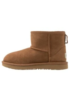 Ugg Classic Mini Ii Unisex - Stivaletti - Chestnut 13 Ugg Classic Mini Ii Unisex - Stivaletti - Chestnut -Ugg 6fcd02df861041899d8806c7635138aa