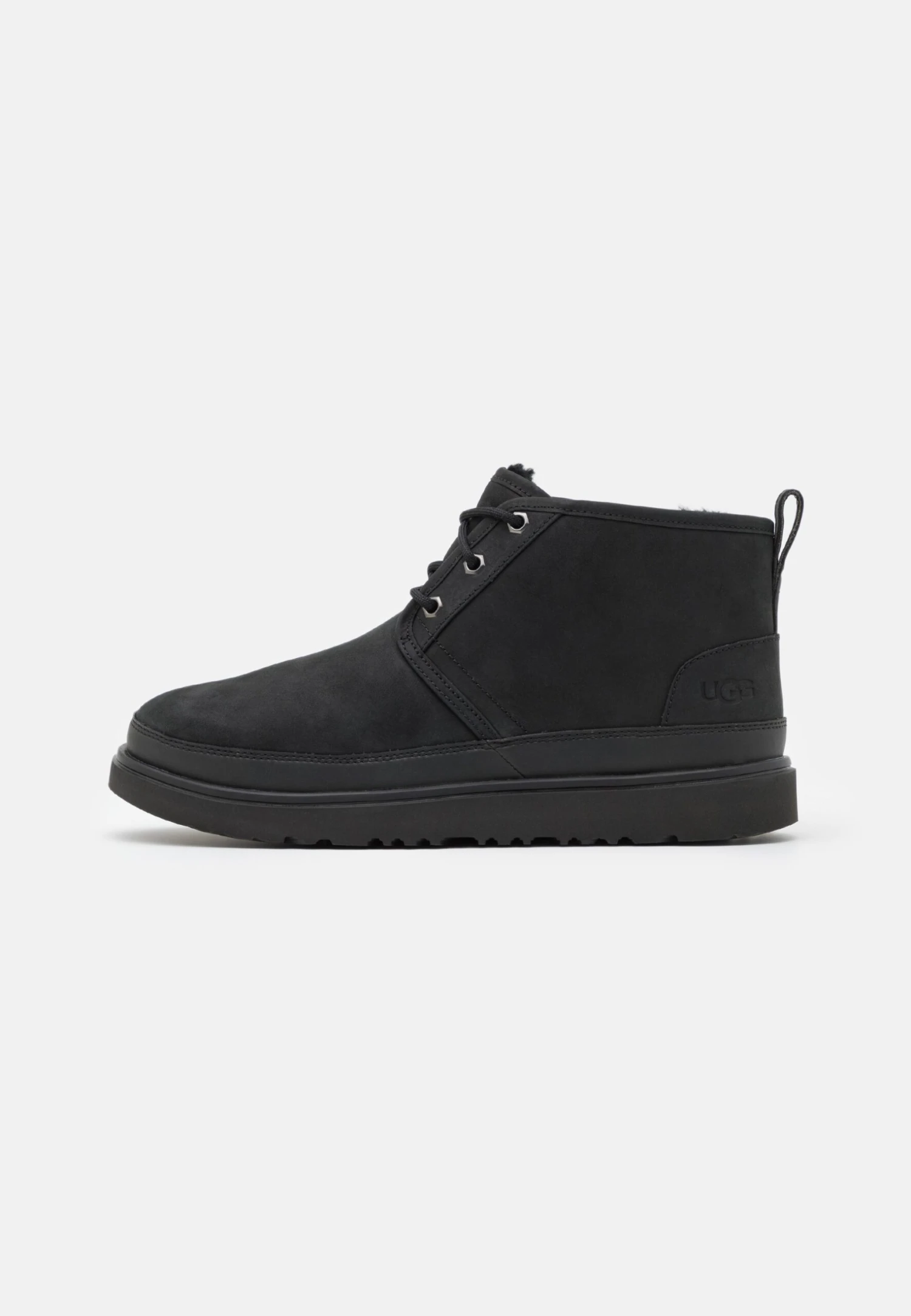Ugg NeumelStringate SportiveBlack Uomo Scarpe Con I Lacci UG112K00W-Q11 1 Ugg NeumelStringate SportiveBlack Uomo Scarpe Con I Lacci UG112K00W-Q11
