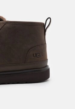 Ugg NeumelStringate SportiveGrizzly Uomo Scarpe Con I Lacci UG112K00W-O11 11 Ugg NeumelStringate SportiveGrizzly Uomo Scarpe Con I Lacci UG112K00W-O11 -Ugg 7bc9267a6dfa433fad1e1b7e1e39e7d2