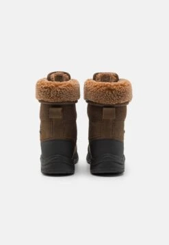 Ugg Adirondack TippedStivali Da Neve Dark Earth Donna Stivali UG111X082-O11 9 Ugg Adirondack TippedStivali Da Neve Dark Earth Donna Stivali UG111X082-O11 -Ugg 7df788a52927450f97d40798507e4572