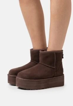 Ugg Classic Mini PlatformStivaletti Con PlateauBurnt Cedar Donna Stivaletti UG111X06Z-O12