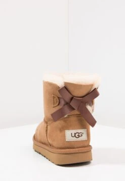 Ugg Mini Bailey Bow IiStivalettiChestnut Bambini Stivali UG113I00L-B11 -Ugg 83eb3df09cb246eeba1d91ef3e733e9b