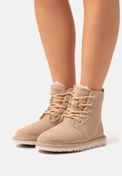 Ugg Neumel High Heritage - Stivali Da Neve- Sand