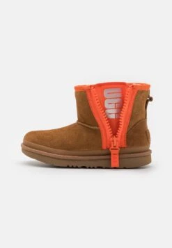 Ugg Classic Mini Zipper Tape Logo UnisexStivali Da Neve Chestnut Bambini Stivali UG116I00X-O11