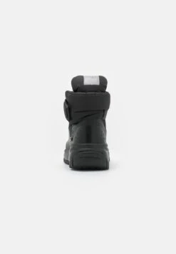 Ugg Yose Puff - Stivali Da Neve- Black 7 Ugg Yose Puff - Stivali Da Neve- Black -Ugg 9284419e389a4a529ff20ec83d239baa