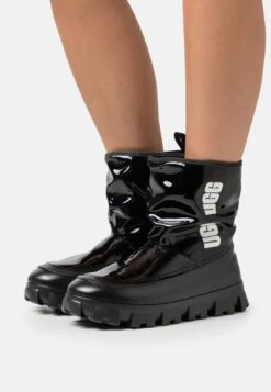 Ugg Classic Brellah MiniStivali Da Neve Black Donna Stivali UG111X07U-Q11