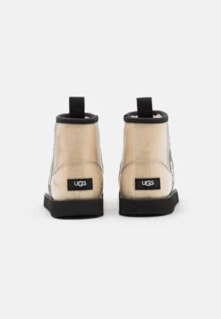 Ugg Classic Clear Mini IiStivali Di GommaNatural/Black Bambini Stivali UG113J00Y-B11 8 Ugg Classic Clear Mini IiStivali Di GommaNatural/Black Bambini Stivali UG113J00Y-B11 -Ugg b5afeb81517a49fd8aaa895983cd3ec8
