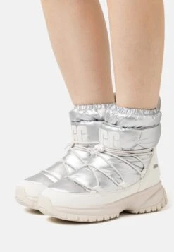 Ugg Yose Puffer MidStivali Da Neve Brushed Silver Donna Stivali UG111X06K-D11
