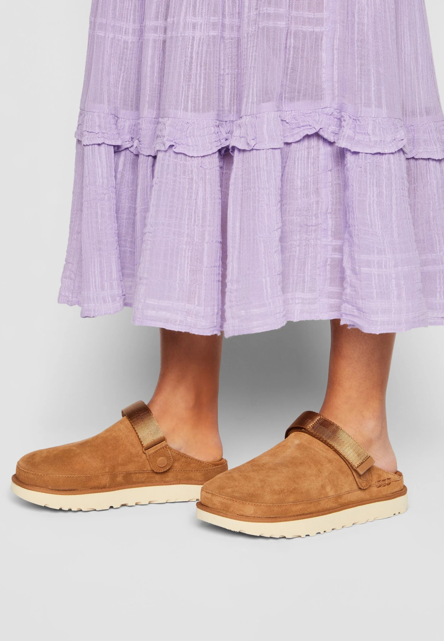 Ugg GoldenstarPantofoleChestnut Donna Pantofole UG111A082-O11 4 Ugg GoldenstarPantofoleChestnut Donna Pantofole UG111A082-O11 - immagine 4