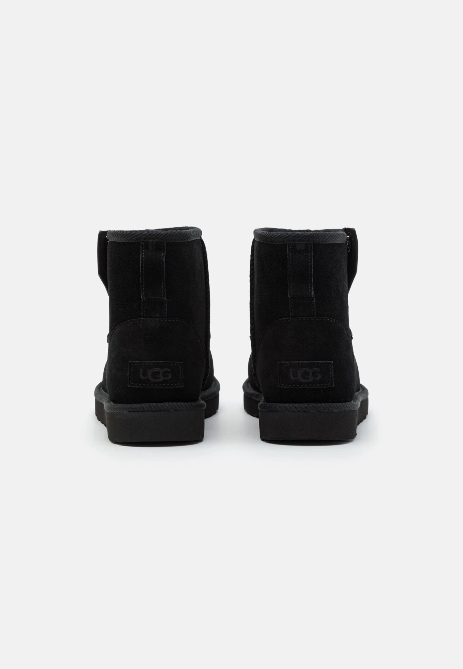 Ugg Classic Mini Bailey ZipStivalettiBlack Donna Stivaletti UG111X07M-Q11 4 Ugg Classic Mini Bailey ZipStivalettiBlack Donna Stivaletti UG111X07M-Q11 - immagine 4