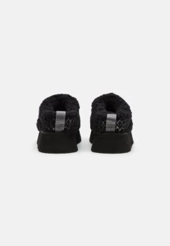 Ugg Tazz Braid - Pantofole - Black 9 Ugg Tazz Braid - Pantofole - Black -Ugg e8ff53dd4ccd4b5cb1fa6ad92d427aaa