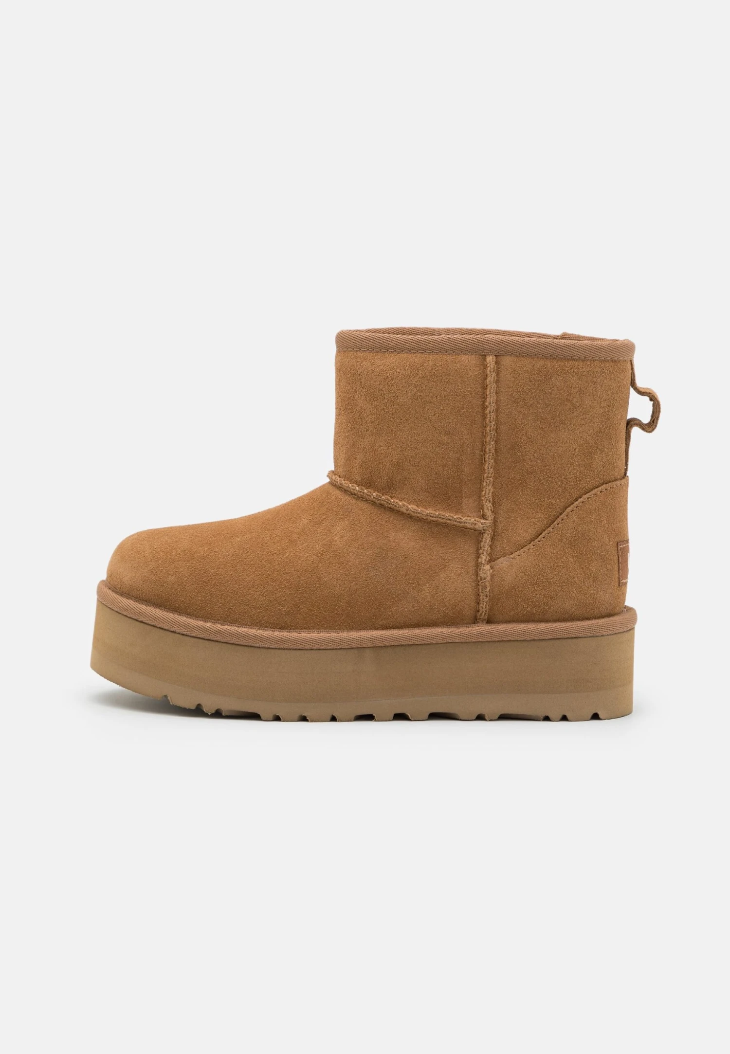 Ugg Classic Mini Platform UnisexStivali Da Neve Chestnut Bambini Stivali UG116I00U-O11 1 Ugg Classic Mini Platform UnisexStivali Da Neve Chestnut Bambini Stivali UG116I00U-O11