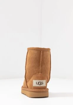 Ugg Classic Ii - Stivali Da Neve- Chestnut 10 Ugg Classic Ii - Stivali Da Neve- Chestnut -Ugg f794f4306994483498a07da054d5124d