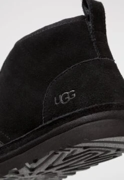 Ugg Neumel - Stringate Sportive - Black 11 Ugg Neumel - Stringate Sportive - Black -Ugg f920dd43e4ba43758252d5d96ace0860