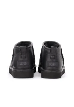 Ugg Tronchetti - Nero 8 Ugg Tronchetti - Nero -Ugg fd30a310a4784f7187e3791c53986639